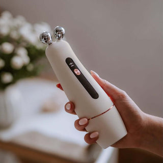 All-in-one beauty device Triglide - EMS, RF, LED, like LED masks